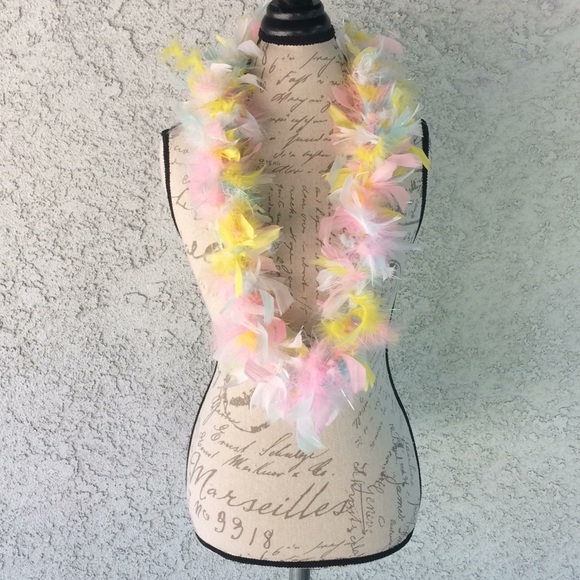 Feather multicolor cluster boa necklace scarf wrap - Picture 1 of 3